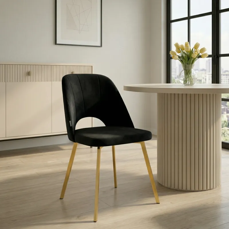 Krzesło tapicerowane welurowe GILDA - krzesło do salonu i jadalni ze złotymi nogami w stylu glamour